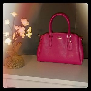 Coach Mini Sage Carryall in Fushia